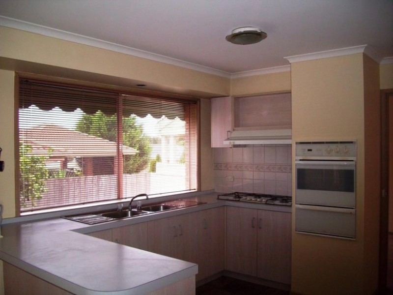 21 James Bathe Way, Narre Warren South VIC 3805
