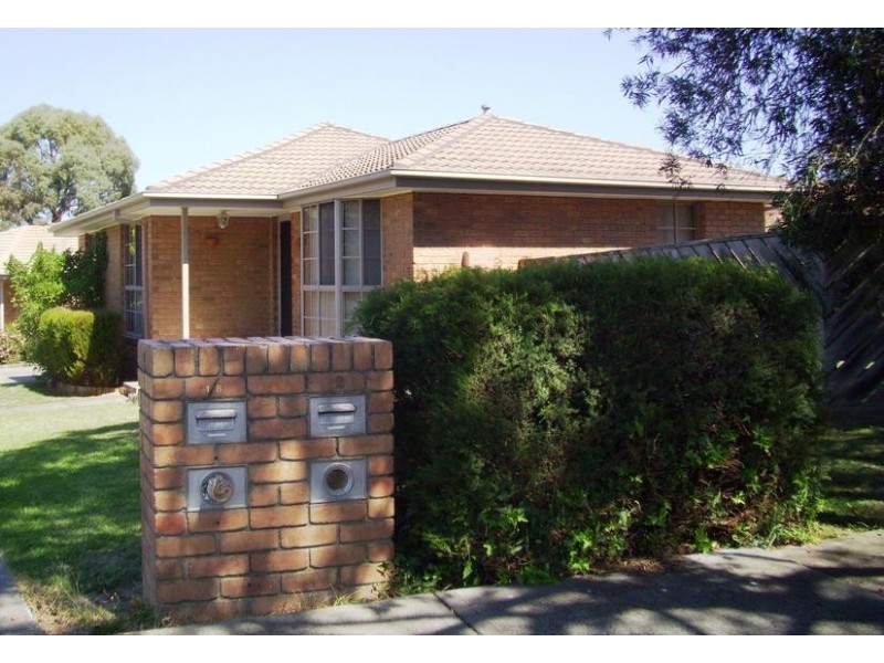 1/8 Victory Court, Narre Warren VIC 3805