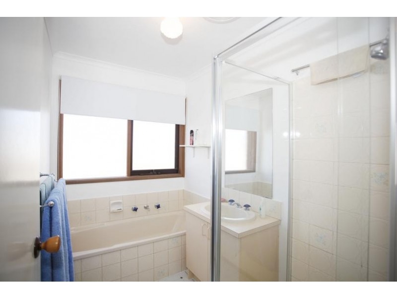 5 Cathie Court, Narre Warren VIC 3805