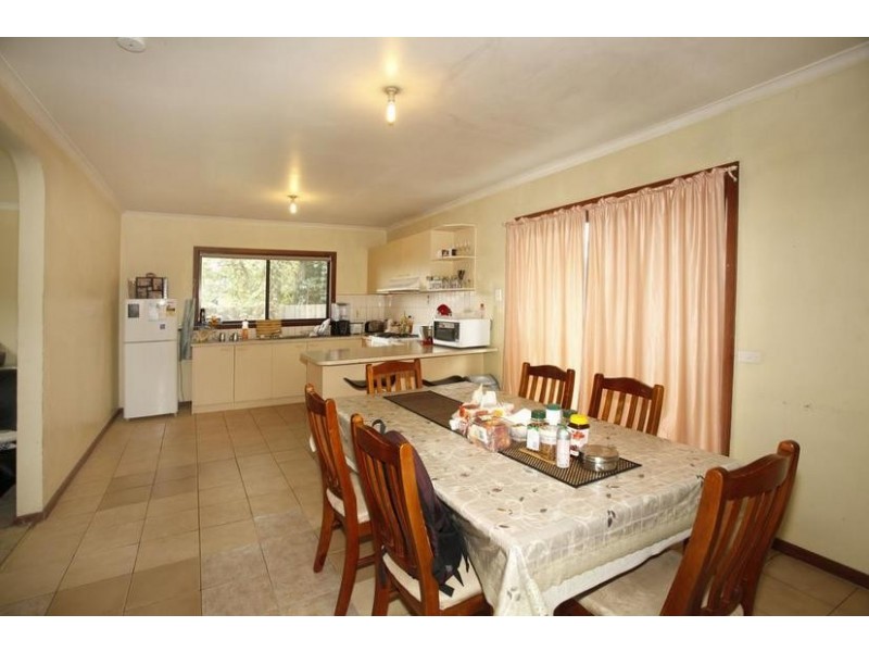 1 & 2/2 Narre Warren Cranbourne Road, Narre Warren VIC 3805