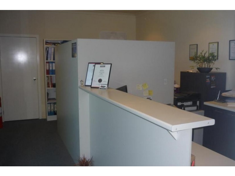 2/10 Hogan Court, Pakenham VIC 3810