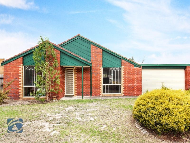 13 Justin Court, Narre Warren VIC 3805