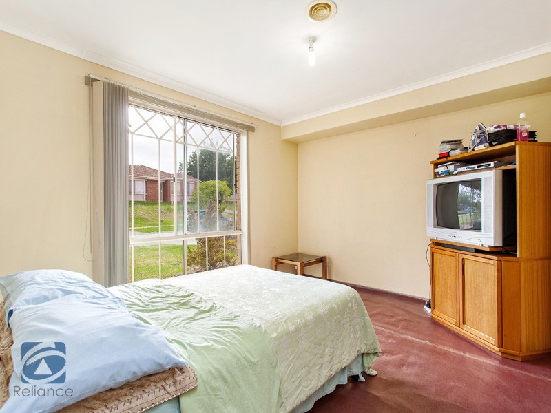 13 Justin Court, Narre Warren VIC 3805