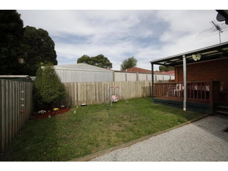 6 Wirrabarra Place, Berwick VIC 3806