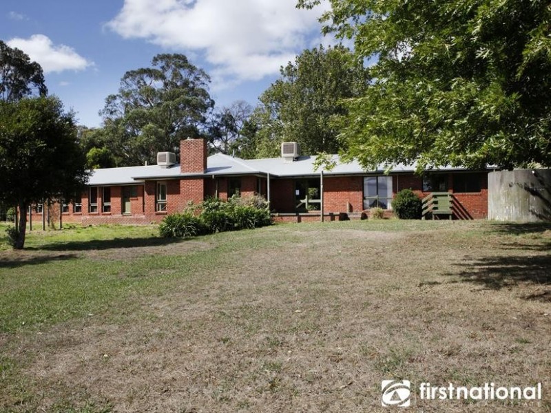 145 Split Rock Road, Beaconsfield Upper VIC 3808