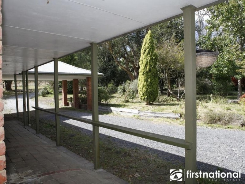 145 Split Rock Road, Beaconsfield Upper VIC 3808