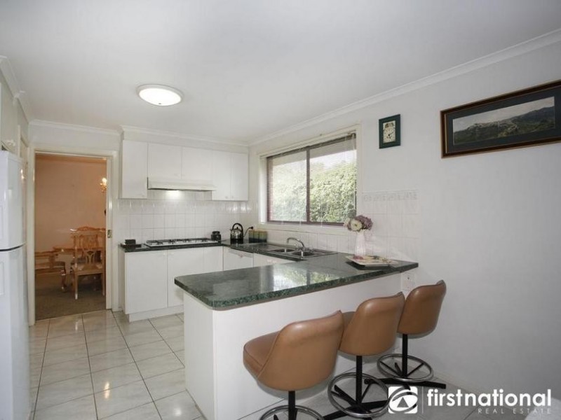 10 Dion Court, Narre Warren VIC 3805