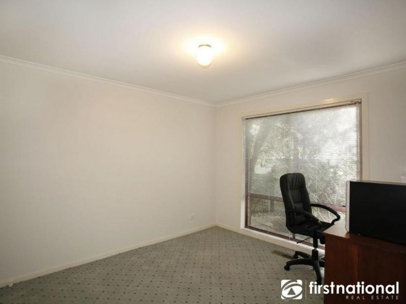 10 Dion Court, Narre Warren VIC 3805