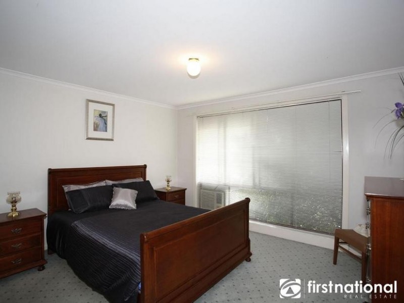 10 Dion Court, Narre Warren VIC 3805