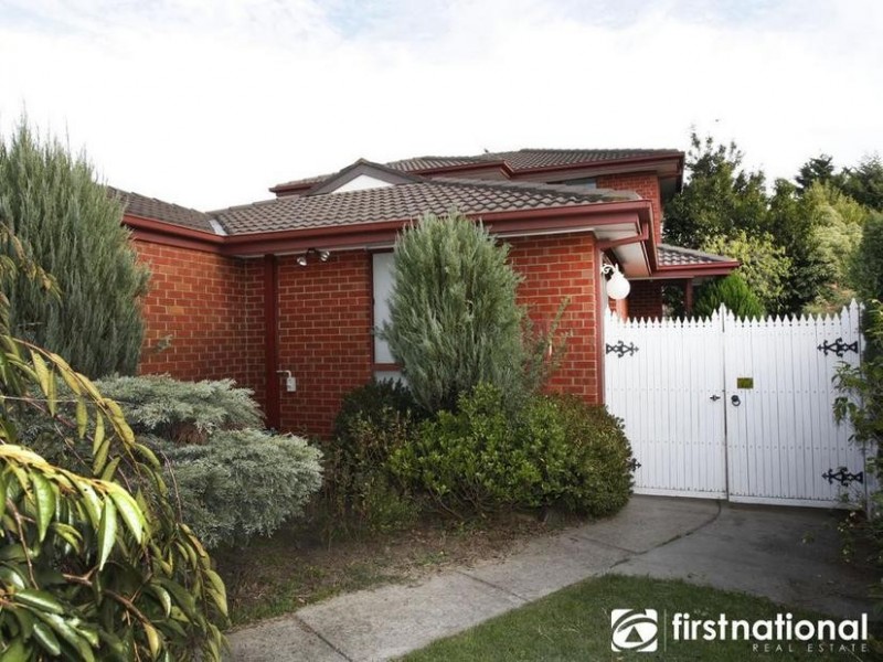10 Dion Court, Narre Warren VIC 3805