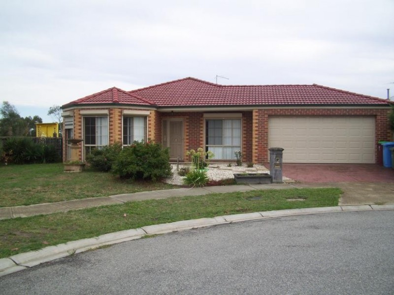 15 Aitken Court, Berwick VIC 3806