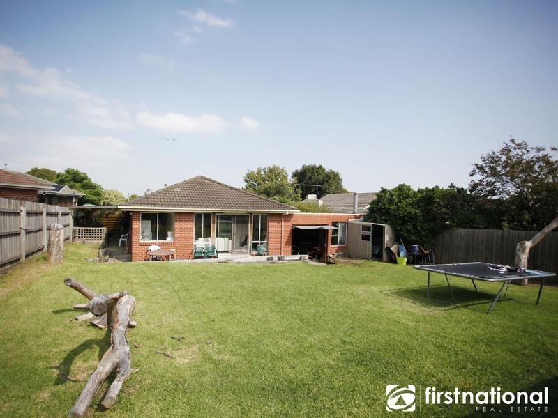 21 Allison Avenue, Eumemmerring VIC 3177