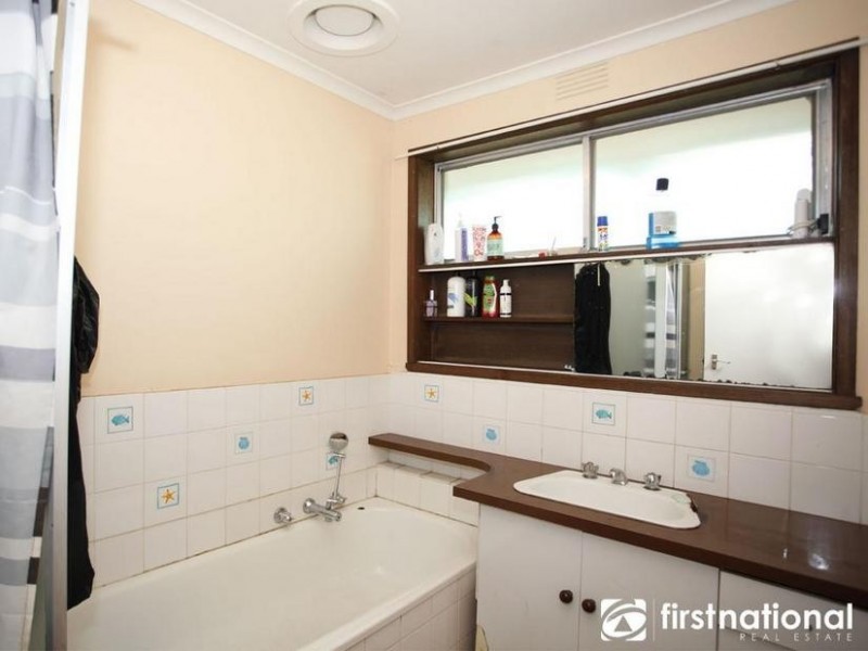 21 Allison Avenue, Eumemmerring VIC 3177