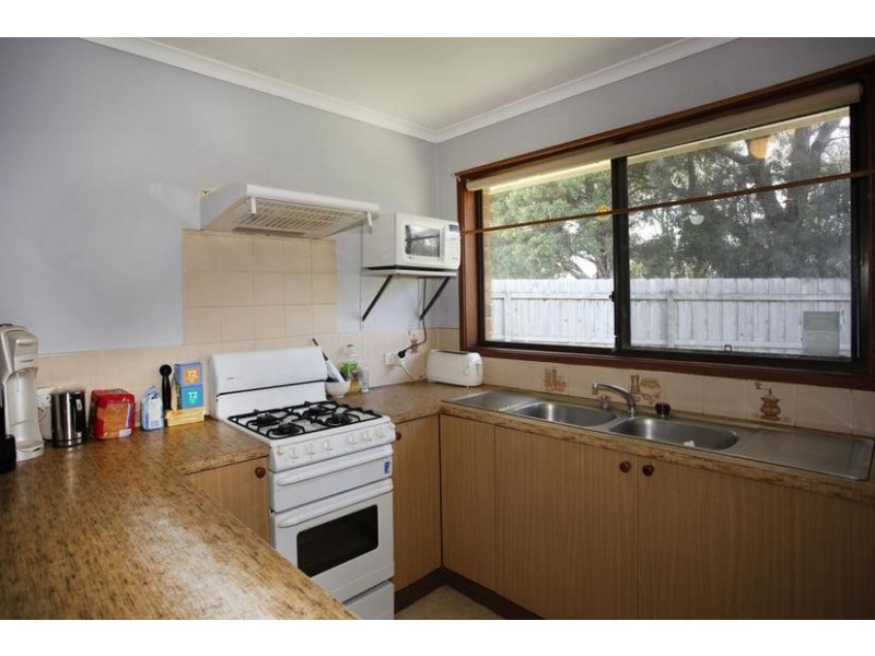 4 Mollis Close, Narre Warren VIC 3805