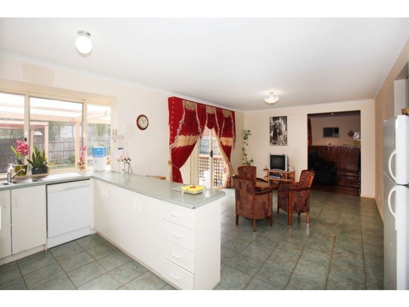 57 Ellenvale Drive, Narre Warren VIC 3805