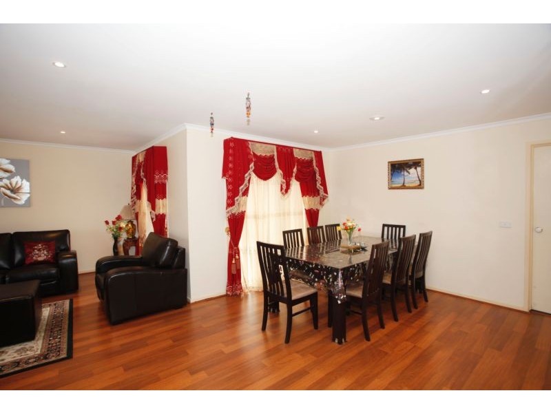 57 Ellenvale Drive, Narre Warren VIC 3805