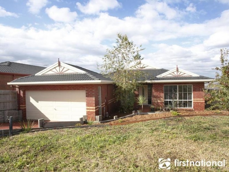 6 Sallybrook Circuit, Narre Warren VIC 3805