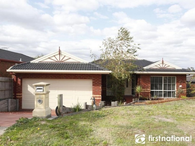 6 Sallybrook Circuit, Narre Warren VIC 3805