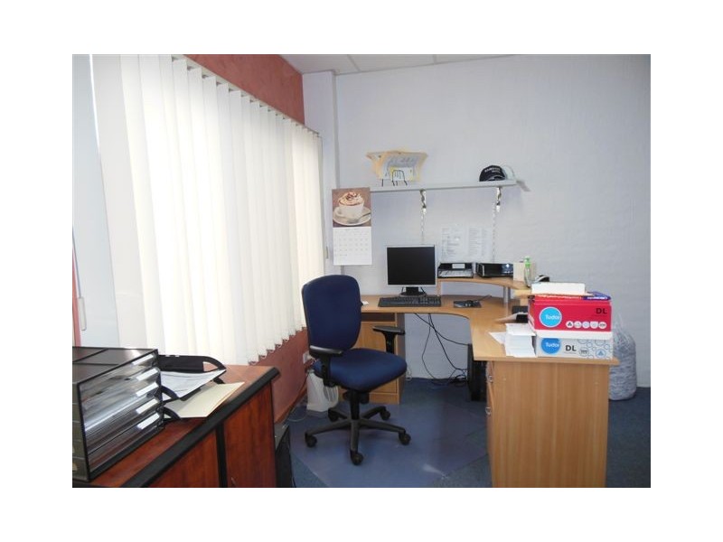 4 & 5/2a Gloucester Avenue, Berwick VIC 3806