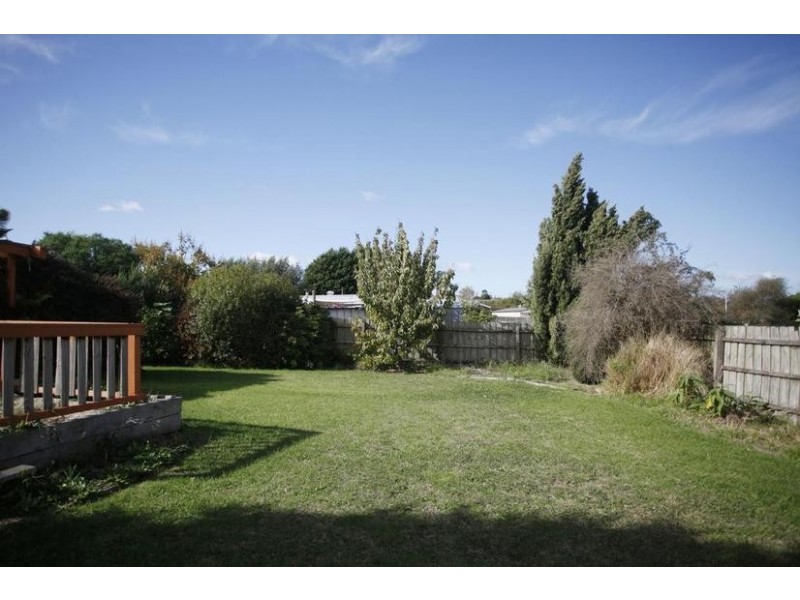 44 Barondi Avenue, Narre Warren VIC 3805