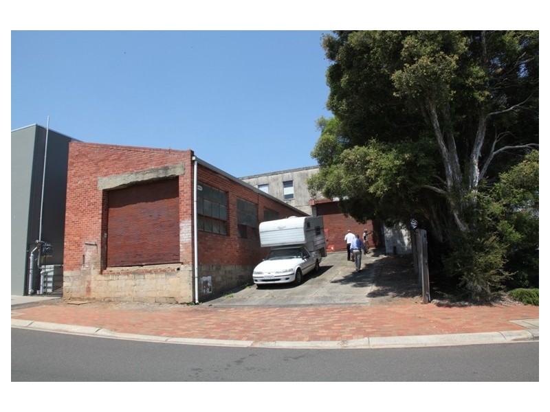 23-25 Princes Way, Drouin VIC 3818