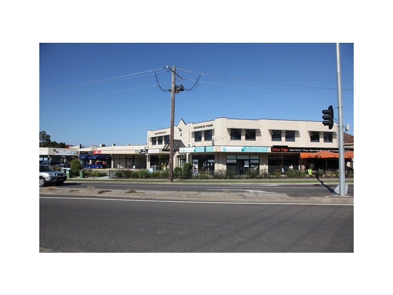 3 & 3A/2 Beaconsfield Emerald Road, Beaconsfield VIC 3807