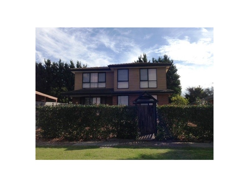 42 George Chudleigh Drive, Hallam VIC 3803
