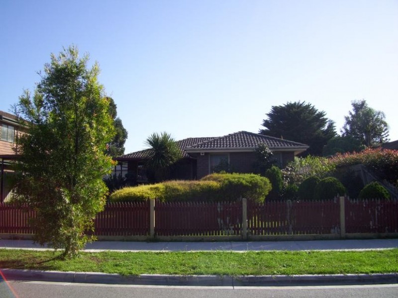 75 Fountain Drive, Narre Warren VIC 3805