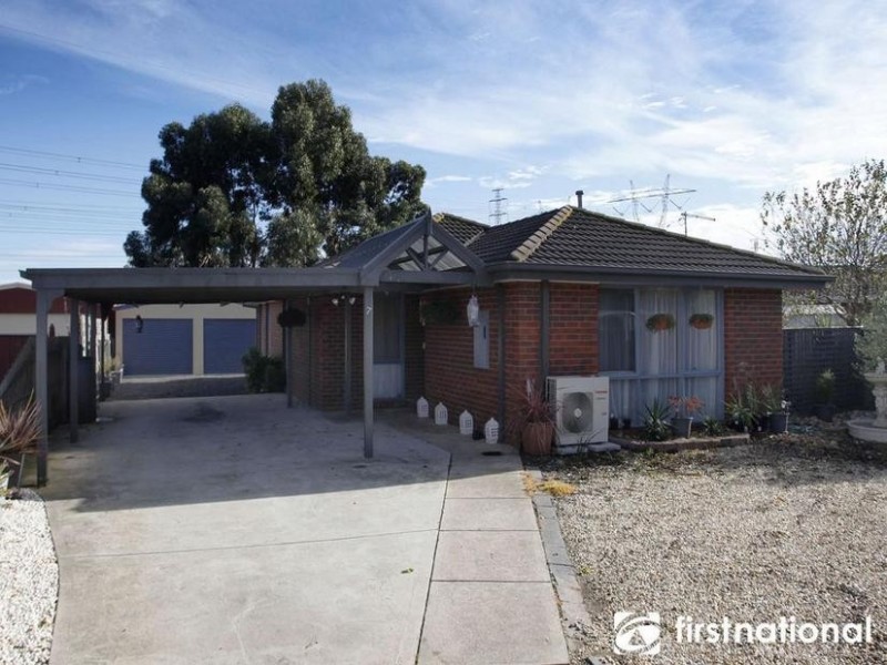 7 Jema Close, Narre Warren South VIC 3805