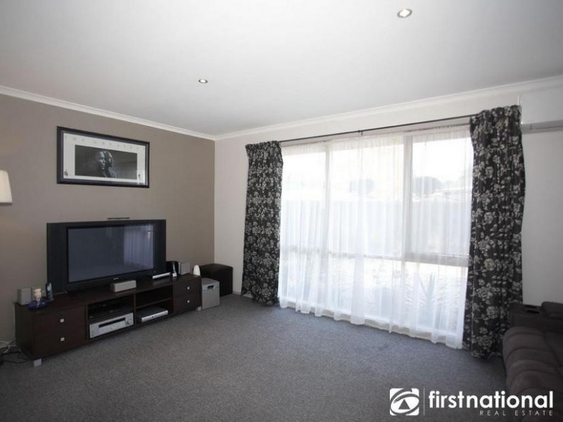 7 Jema Close, Narre Warren South VIC 3805