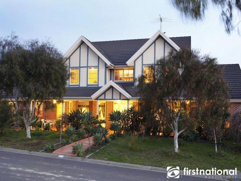 2 Classic Court, Berwick VIC 3806