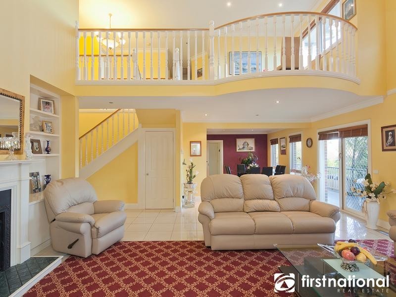 2 Classic Court, Berwick VIC 3806