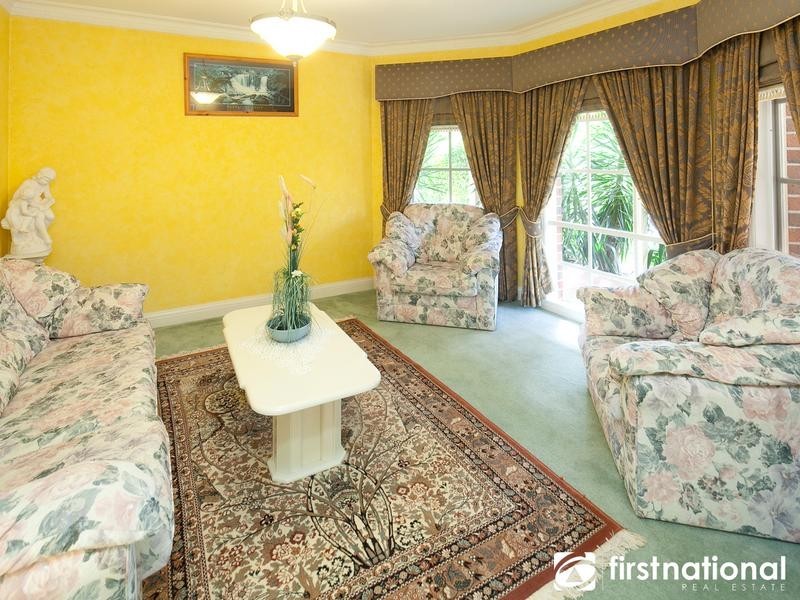 2 Classic Court, Berwick VIC 3806