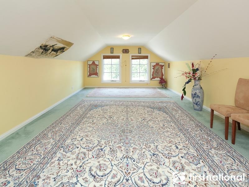 2 Classic Court, Berwick VIC 3806