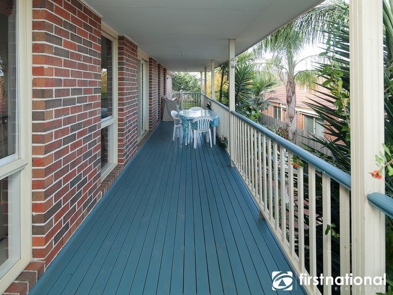 2 Classic Court, Berwick VIC 3806