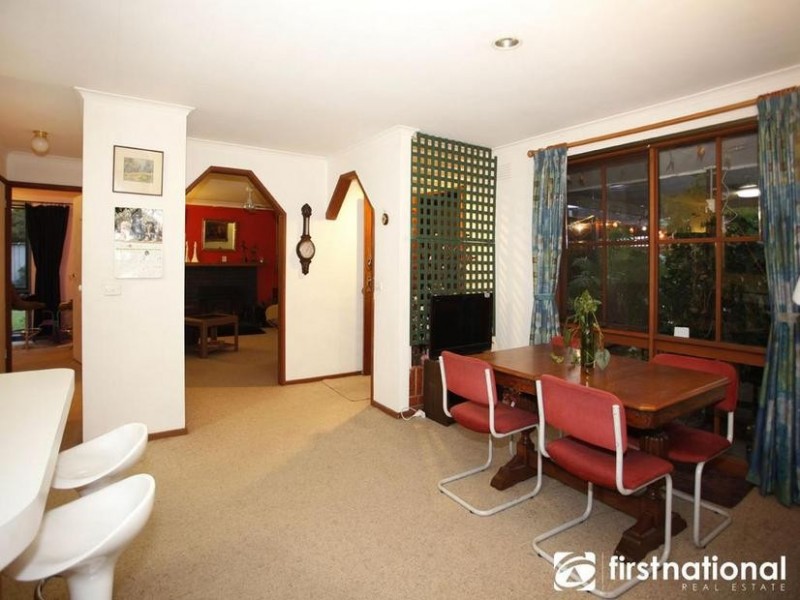 24 Guildford Crescent, Narre Warren VIC 3805