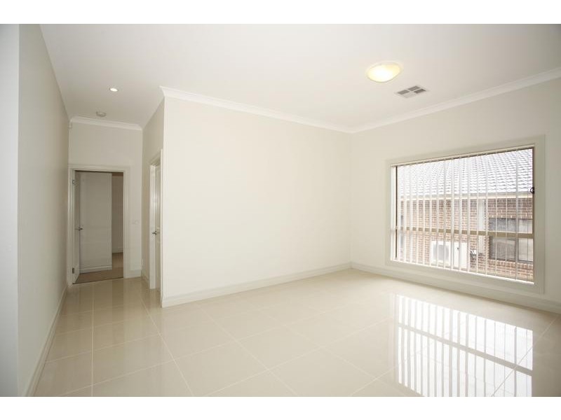 17 Avenview Drive, Narre Warren North VIC 3804