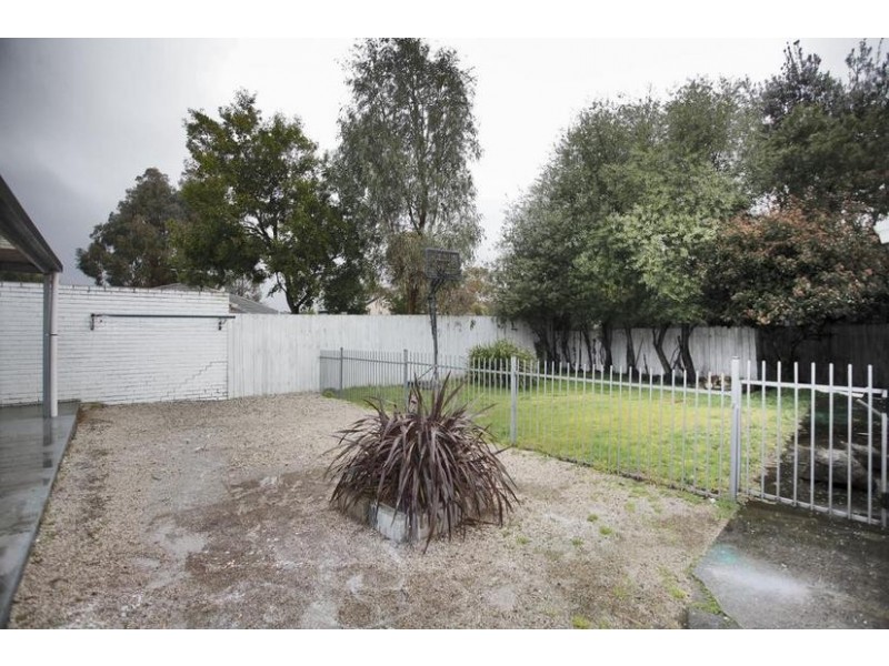 3 Cloverset Avenue, Narre Warren VIC 3805