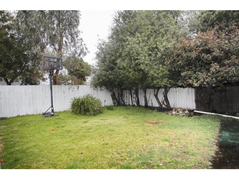 3 Cloverset Avenue, Narre Warren VIC 3805