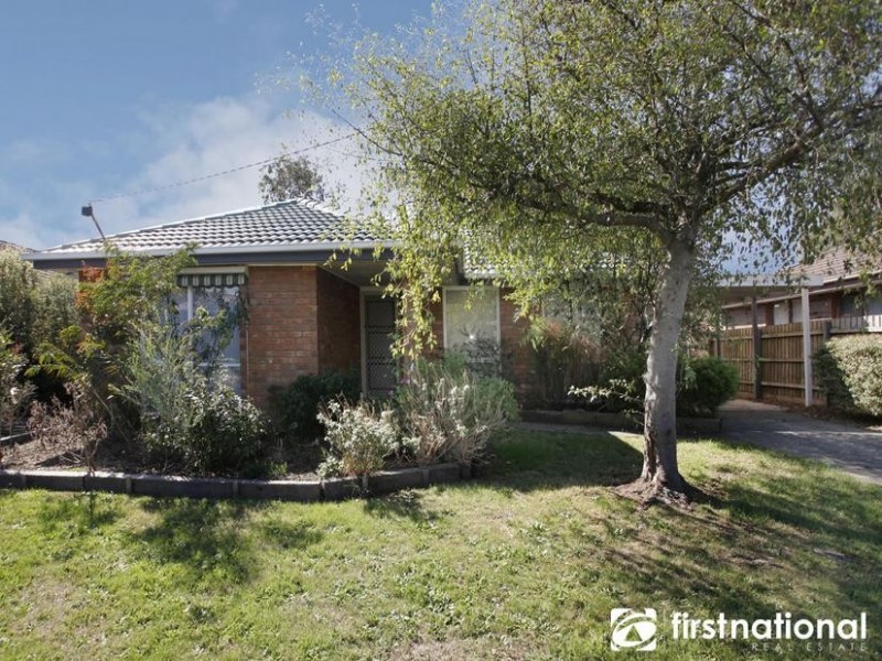 9 Elandra Way, Cranbourne West VIC 3977