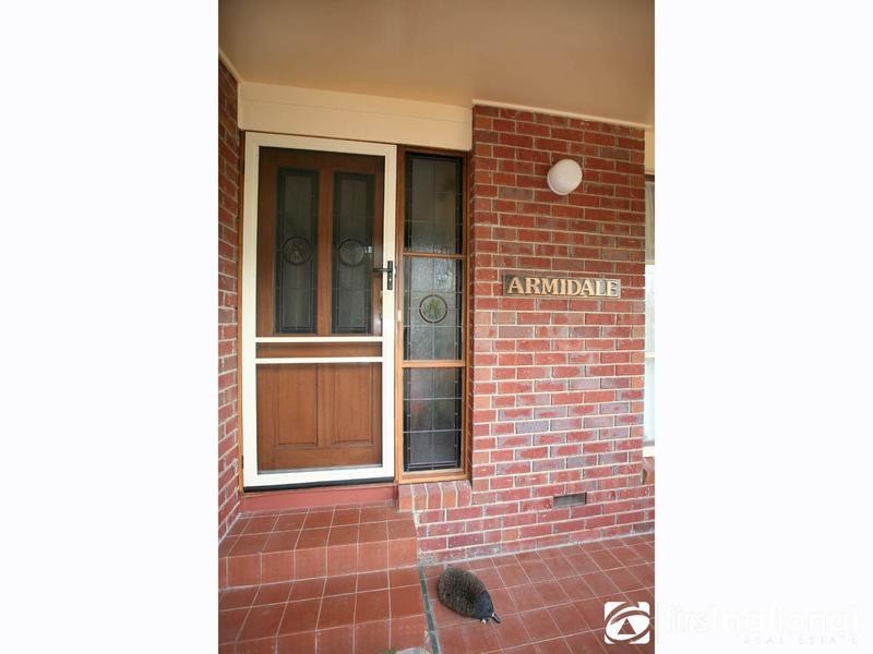 13 Eve Close, Narre Warren South VIC 3805