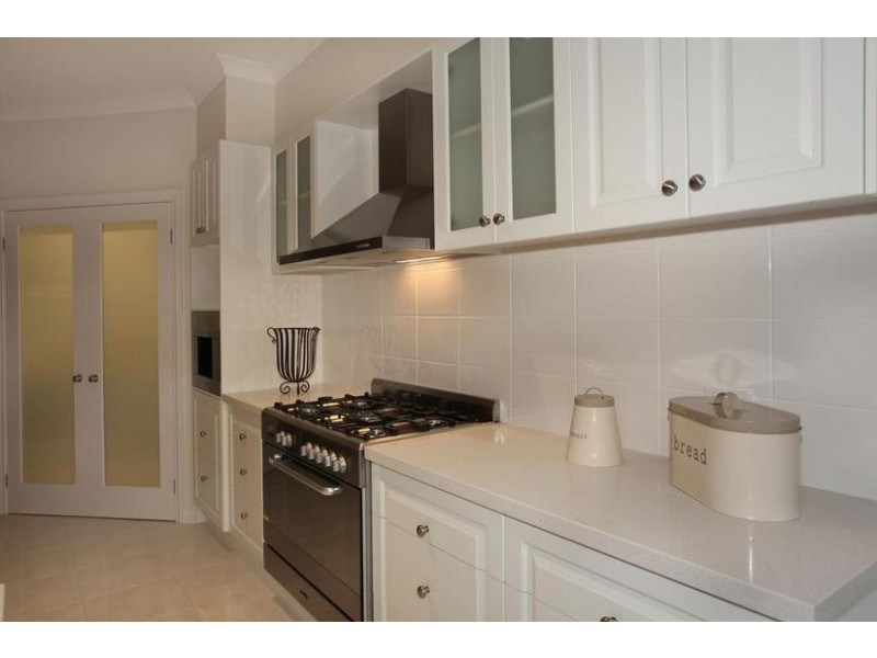 46 Mountainview Boulevard, Cranbourne North VIC 3977