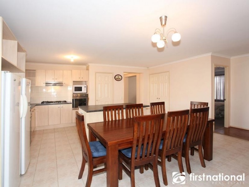 20 Hallmark Drive, Narre Warren South VIC 3805