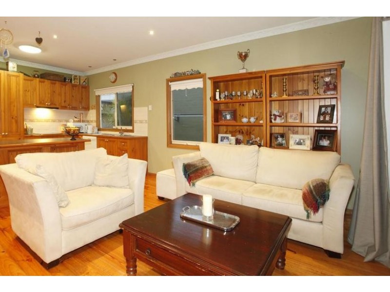 45 Jerilderie Drive, Berwick VIC 3806