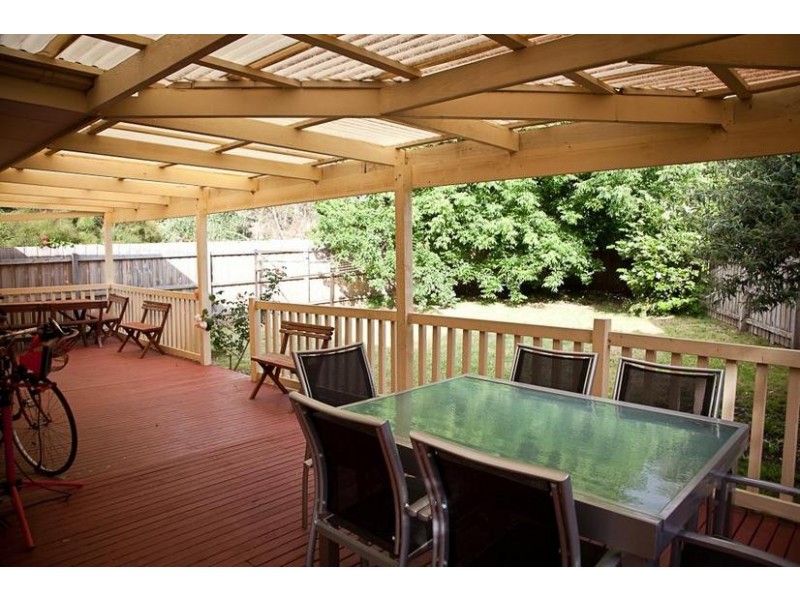 18 Tilba court, Berwick VIC 3806