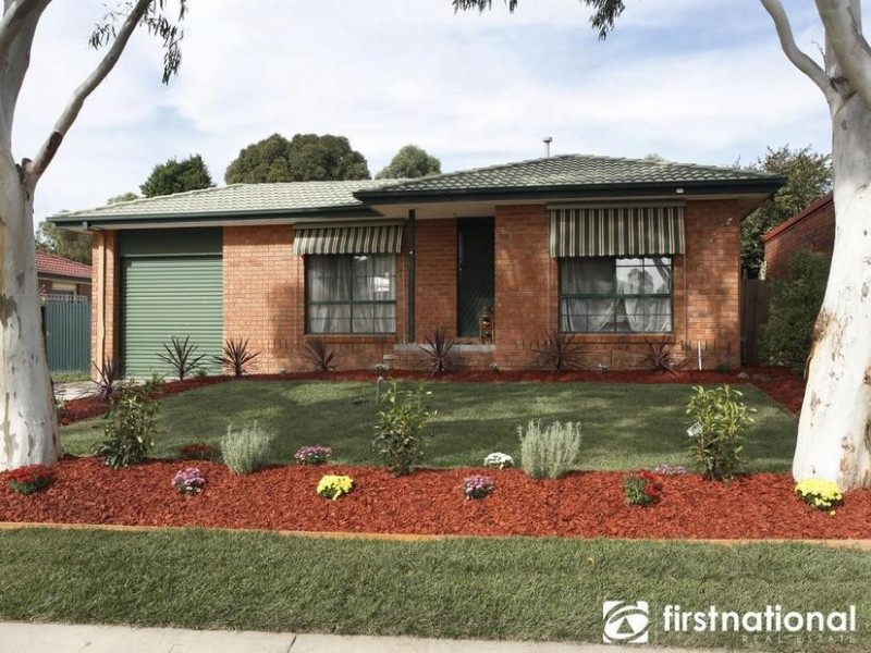 6 Wirrabarra Place, Berwick VIC 3806