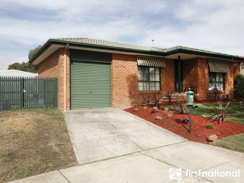 6 Wirrabarra Place, Berwick VIC 3806