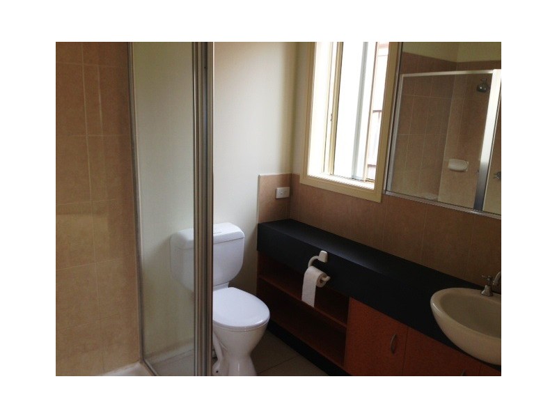 2 Pineview court, Narre Warren South VIC 3805