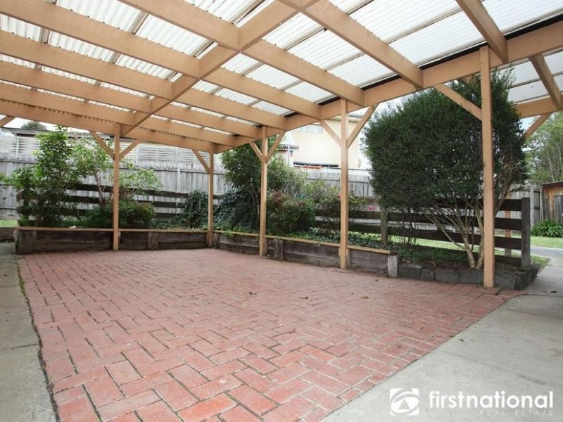 51 Upton Crescent, Narre Warren VIC 3805