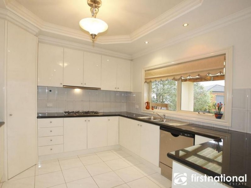 16 Piccadilly Court, Narre Warren South VIC 3805